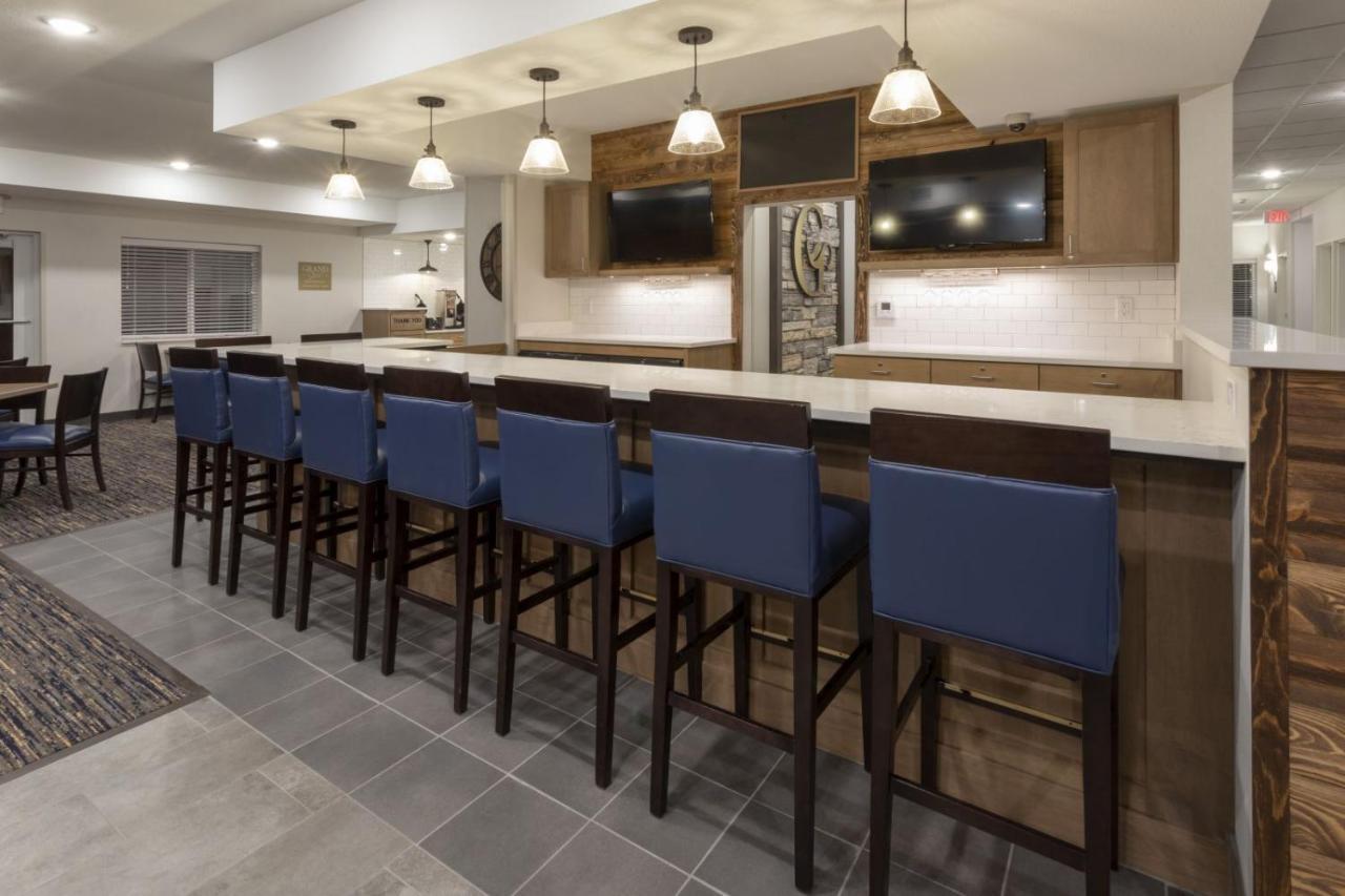 Grandstay Hotel Milbank Esterno foto